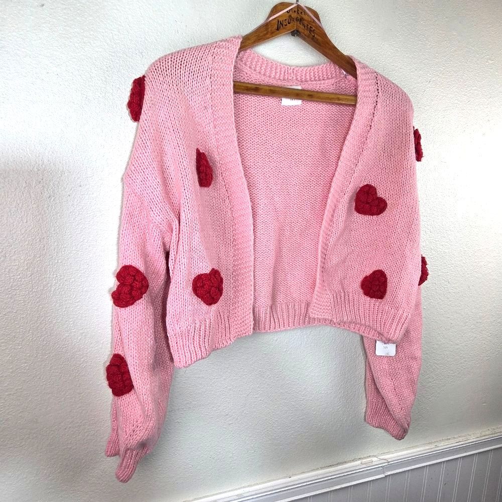 Luna Ivy Women's NWT Pink Heart-Embellished Women's Sweater Size Medium - Picture 5 of 11